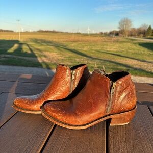 No Roots Boots “Layne” Bootie - Liberty Black